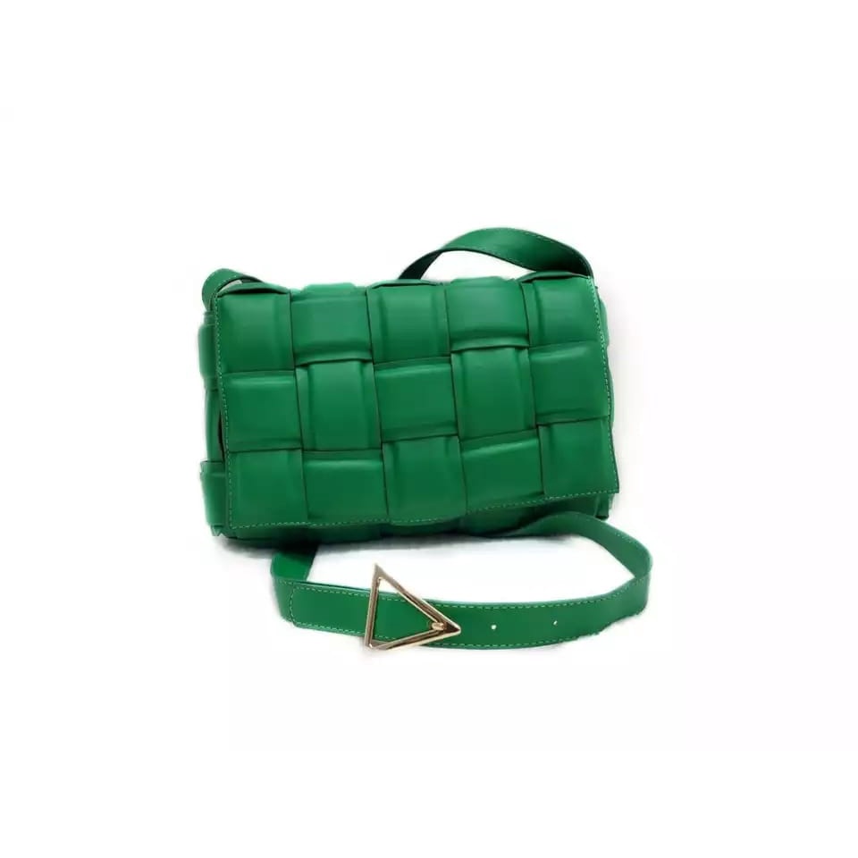 familygames  TAS KOTAK KOTAK Tas selempang wanita tas anyam tas anyaman tas kulit tas premium T014