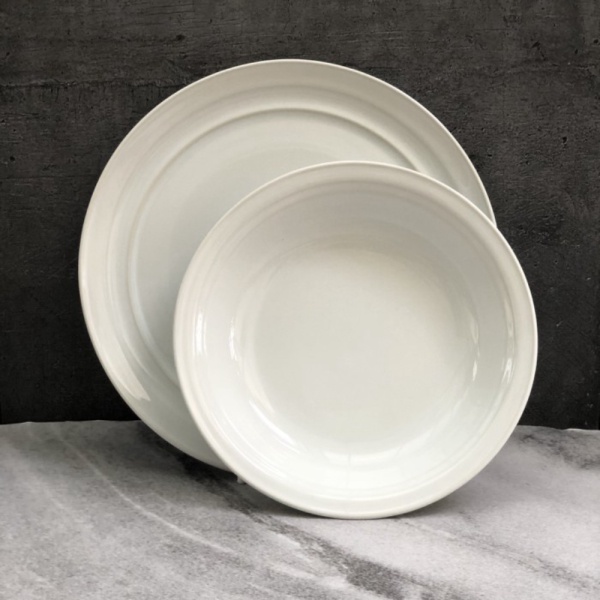 

Jual Royal Dinner Plate / Nordic Dinner Plate Ceramic / Piring Cantik Impor - Bowl Limited