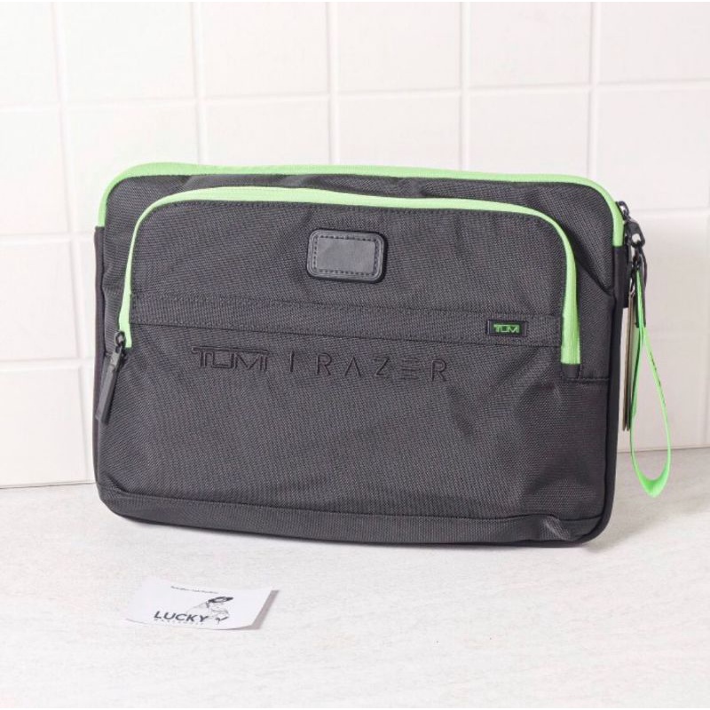 Tum1 X R4zerr Laptop Cover - ORIGINAL 100%