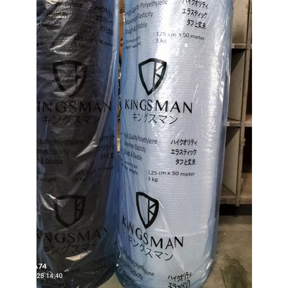 

BUBBLE WRAP HITAM 125 CM X 50 M KUALITAS TERBAIK - Hitam