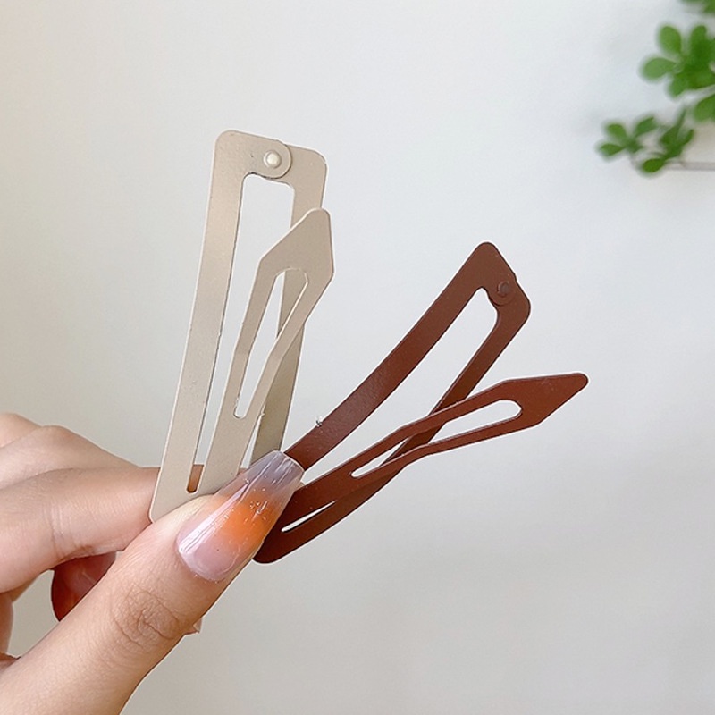 3pcs Jepit Rambut Bentuk Bintang Bahan Logam Untuk Anak Perempuan