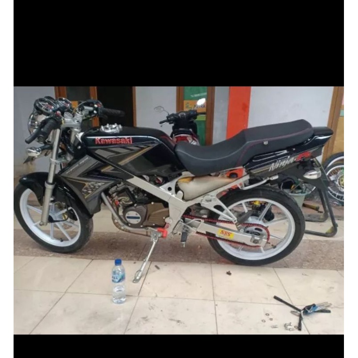 Spon + Kulit MBtech Jok Ninja R - Spon + Kulit MBtech Ninja R