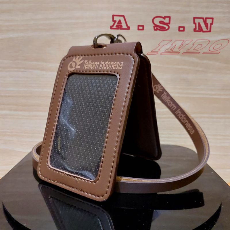 

Id Card Kulit Lipat Magnet TELKOM Id Card Kulit TELKOM INDONESIA Lipat