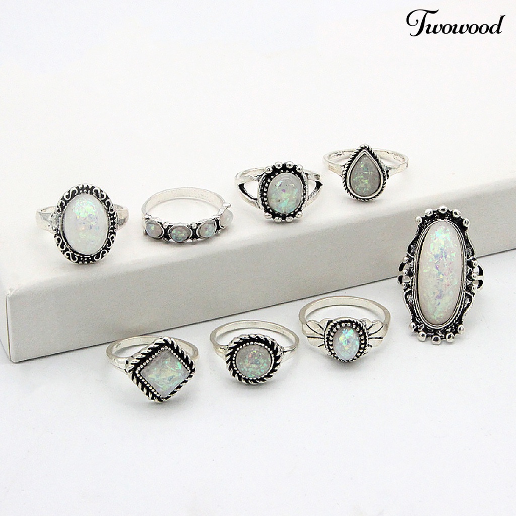 8pcs / Set Cincin Knuckle Bentuk Kotak Stackable Warna Silver Aksen Permata Imitasi Gaya Etnik