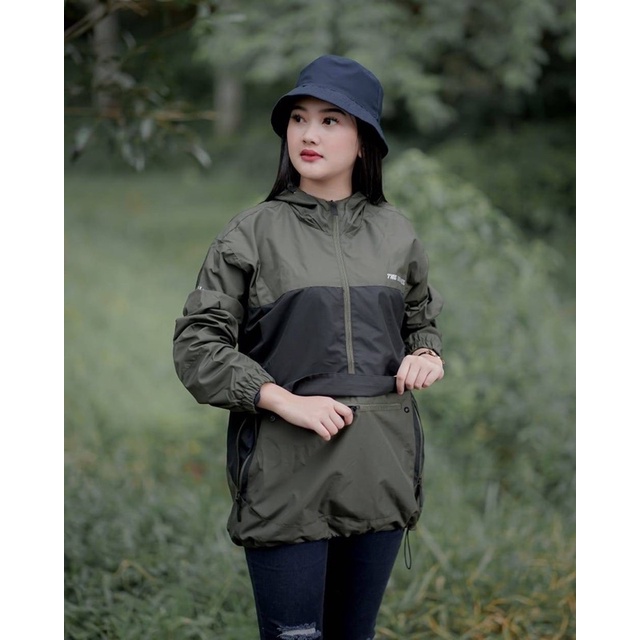 The Bojiel Daily - Hijau Hitam Jaket Cougle Jaket Parasut Jaket Pria Jaket Outdoor