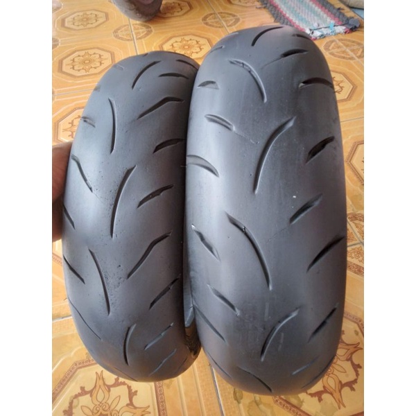 sepasang ban nmax maxxis