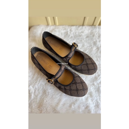 Everbest Shoes (Preloved)