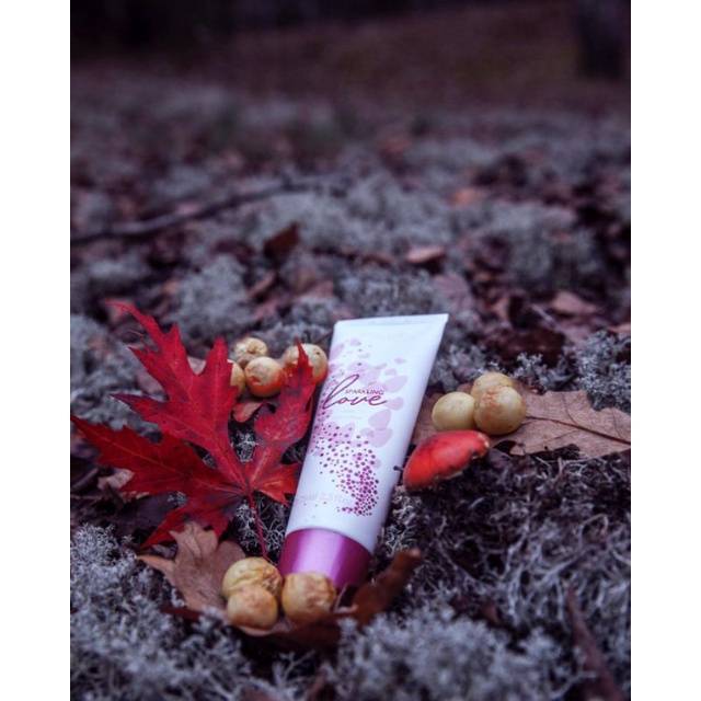 Sparkling Love Hand Cream/Magic Garden Hand Cream /Women's Collection Innocent White Lilac Perfumed Hand Cream