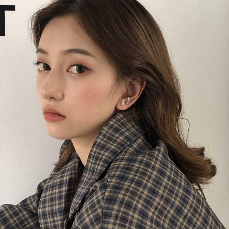 Roselife 1 Pasang Anting Tusuk Bentuk J 2 Arah Warna Silver Untuk Wanita