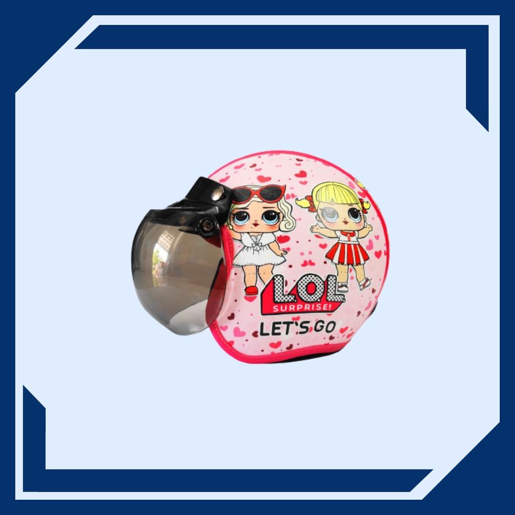 PRODUK- (3 - 7 TAHUN) BOGO HELM ANAK KARAKTER LOL SURPRISE .