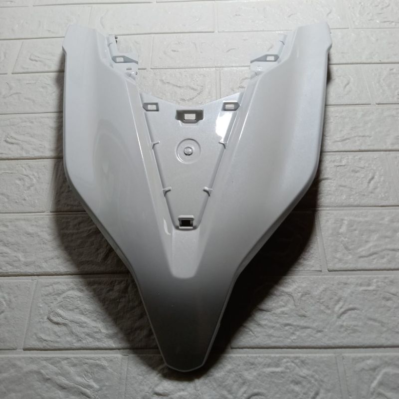 Panel Depan Honda Vario 125/150 Besar Putih Panel Tameng Dasi Dada Cover Lampu