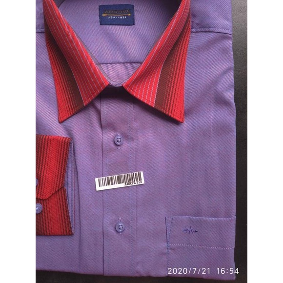 Kemeja Reguler Fit Lengan Panjang Merk ARROW Size 15.5 (Bag 1) - 213