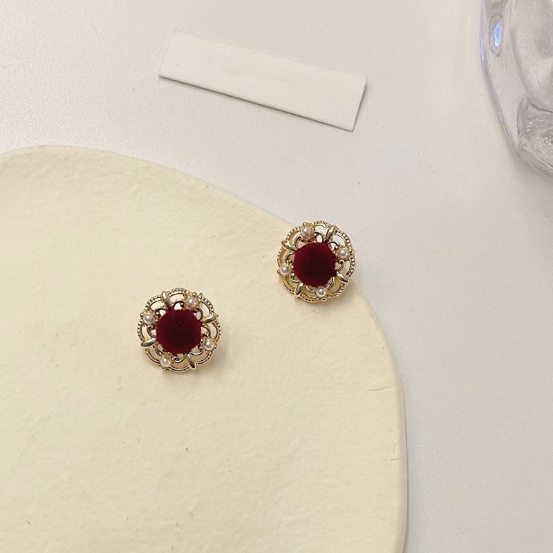 Anting Tusuk Gantung Bahan Velvet Hias Mutiara Warna Burgundy Gaya Perancisretroelegan Untuk Wanita