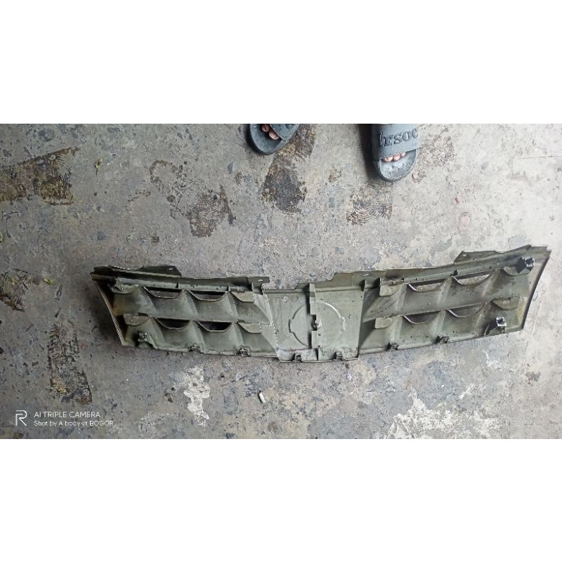 grill livina l10 xv original copotan 95%