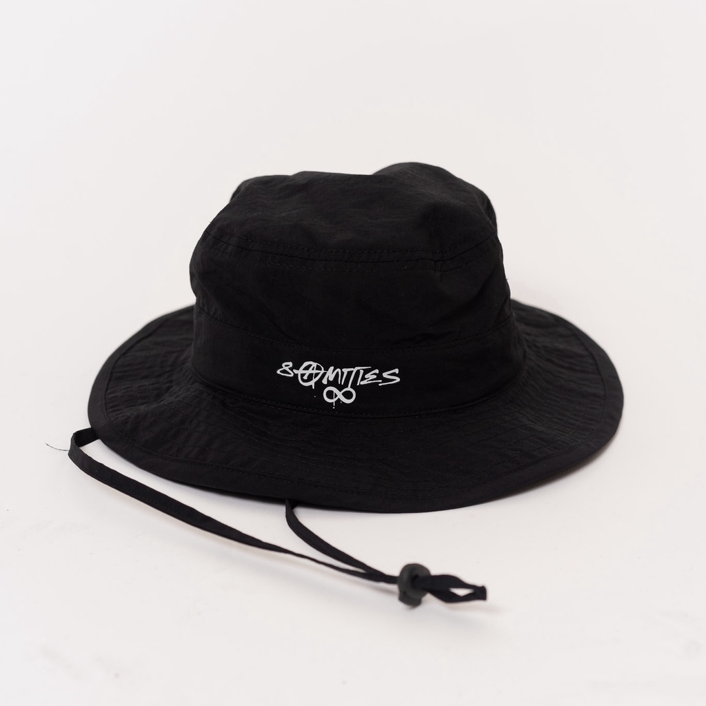 SAFARI HAT HITAM 8AMITIES