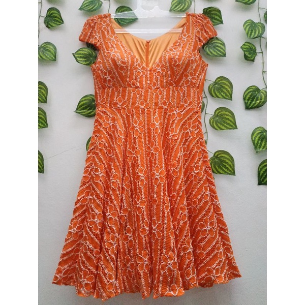 Mini dress brukat orens, lengan pendek