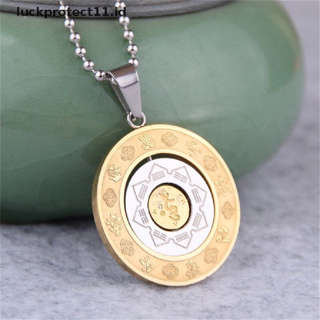 Kalung Liontin Bulat Bahan Stainless Steel Warna Emas Gaya Vintage Untuk Pria