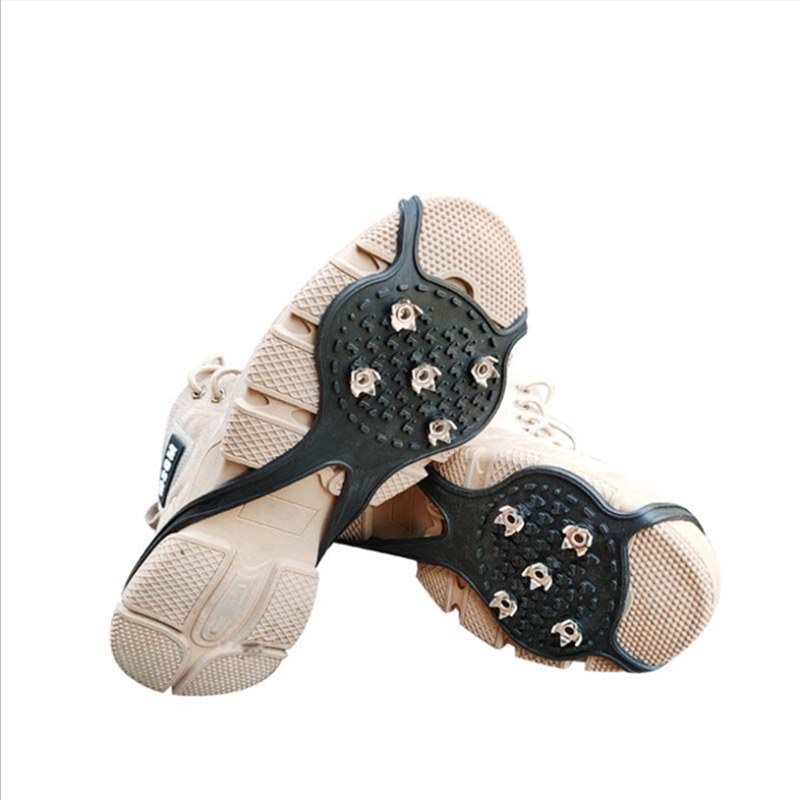 1 Pasang Cover Sepatu Crampon 5 Gigi Anti Slip Portable Unisex Dewasa Untuk Outdoor / Camping / Climbing / Hiking