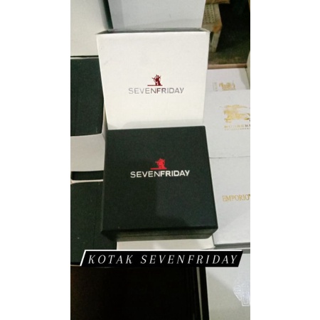 box kayu jam tangan - kotak kayu jam tangan SEVEN FRIDAY