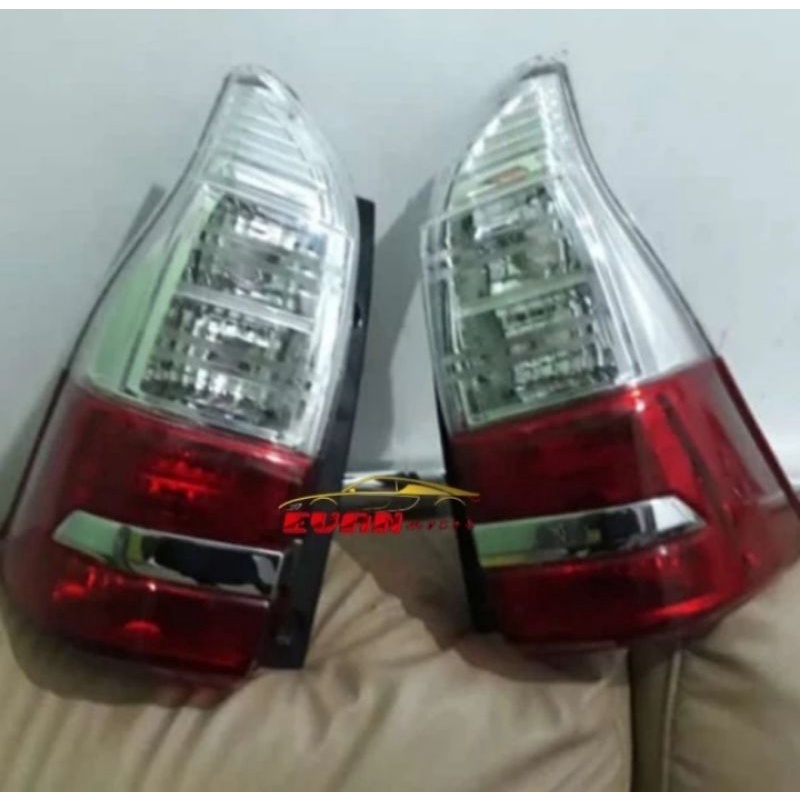 Stoplamp lampu belakang daihatsu xenia tahun 2019