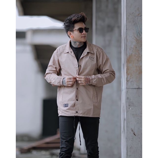 BRCO Jaket Coach Caption Art Wanita Pria