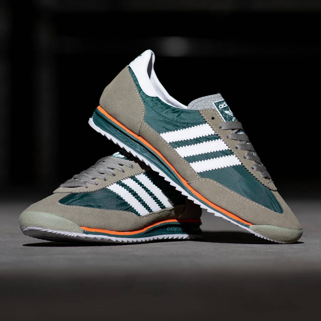 SEPATU CASUAL ADIDAS SL72 IN RAW OLIVE GREEN WHITE ORANGE