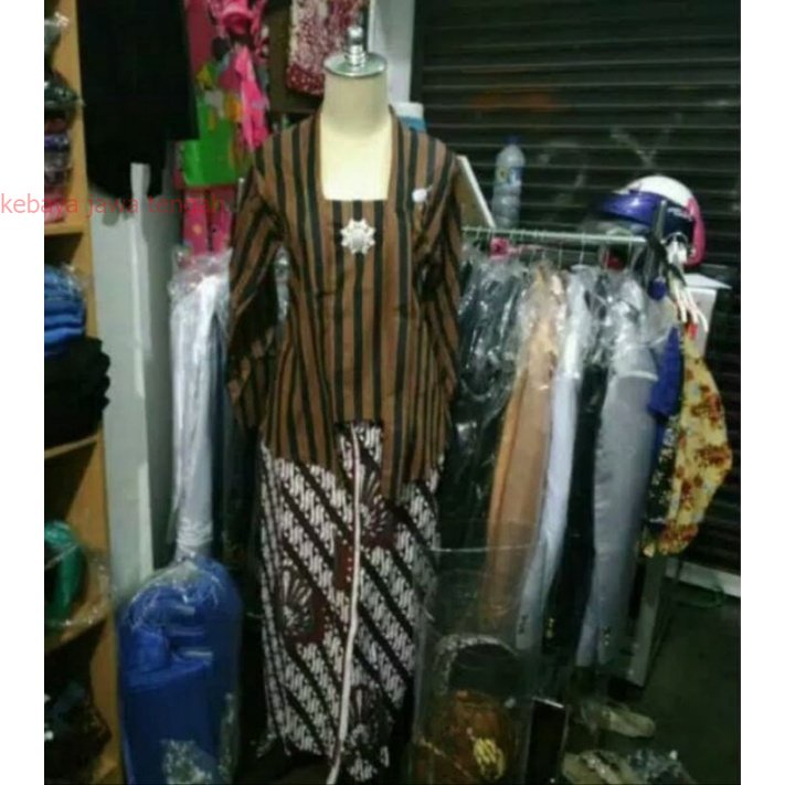 BAJU BATIK ADAT TRADISIONAL JAWA SOLO JOGJA KEBAYA SURJAN LURIK CEWE COWO LAKI PEREMPUAN PRIA WANITA