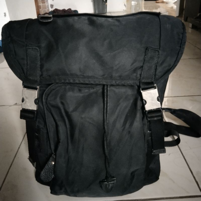 Tas ransel serut Prada  preloved