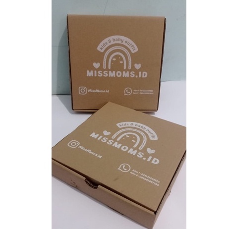 CUSTOM KARDUS BOX BAJU; BOX HAMPERS 25X25X5; 20X15X5; 10X10X5; 15X15X5; 20X20X5; 20X10X5