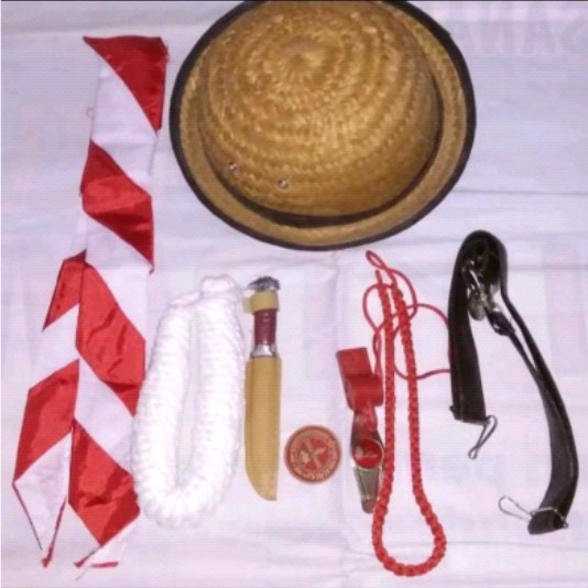 Perlengkapan Pramuka Perempuan Sd Set Lengkap Alat Pramuka+Topi Bambu