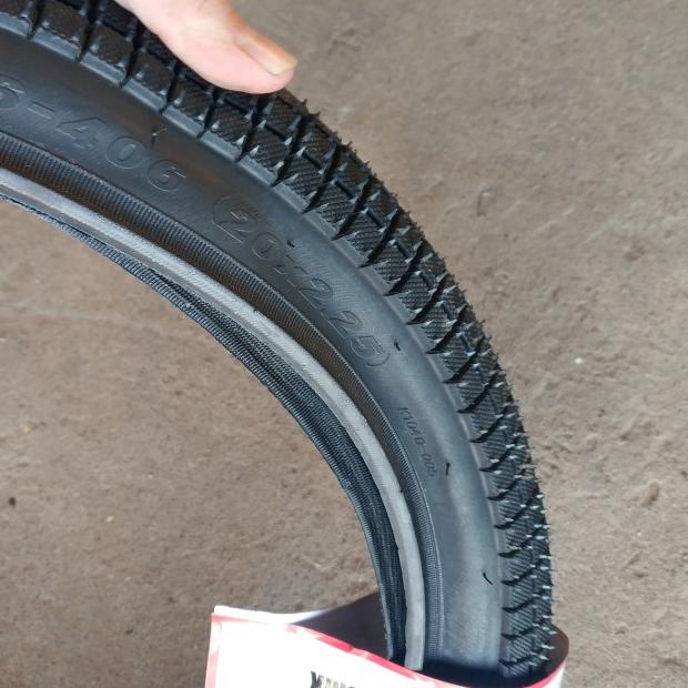 Ban Luar Sepeda 20 x 2.25 / 20x225 / 20 x 225 / 20x2.25 Kenda BMX