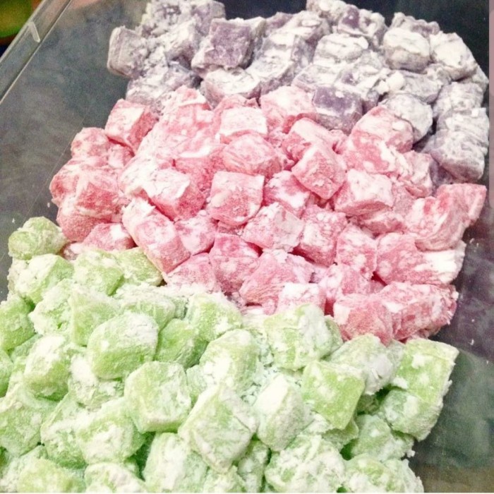 

mochi buah 500 gram - Strawberry-pink