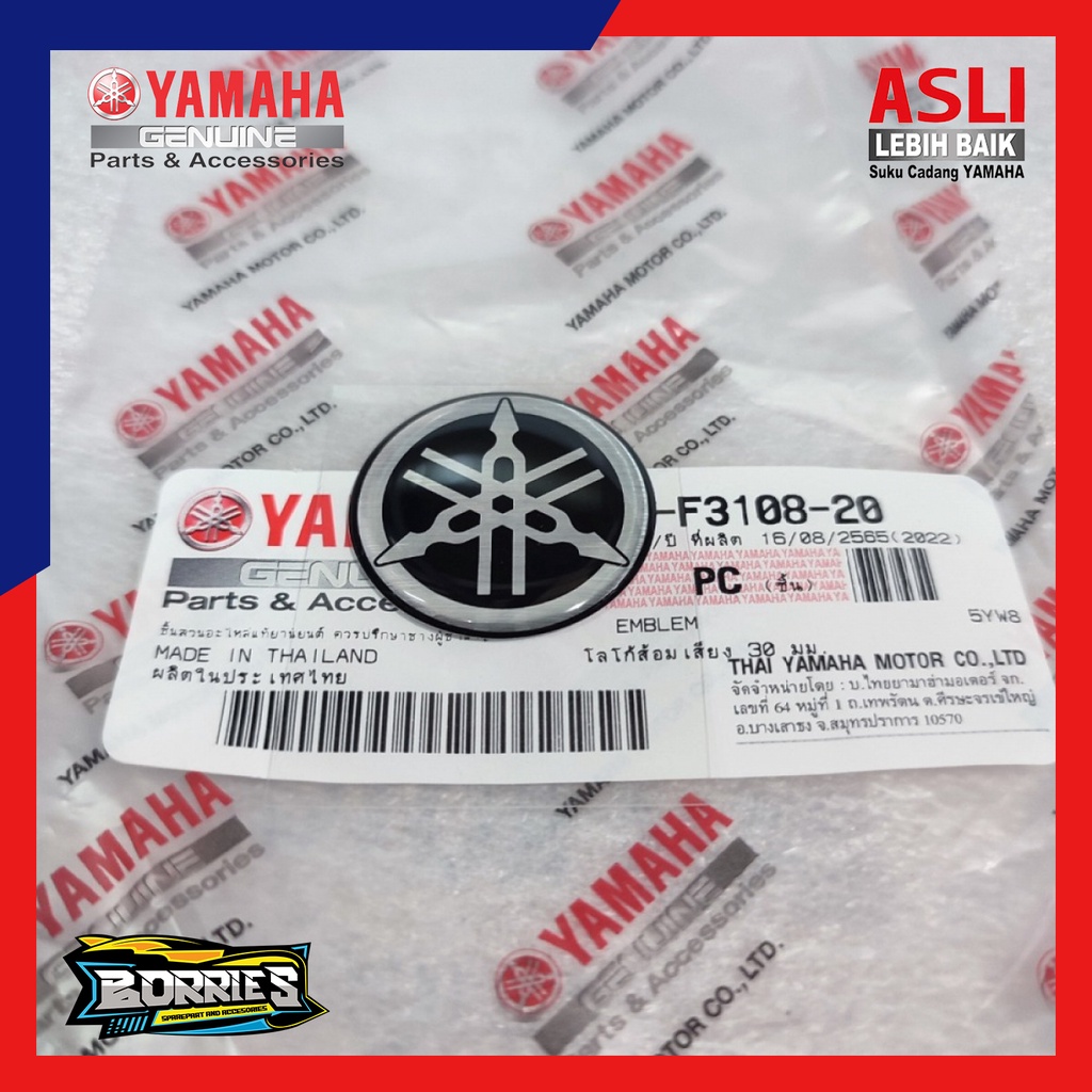 EMBLEM PANEL TAMENG DEPAN THAILAND MIO SPORTY SMILE SILVER ORIGINAL