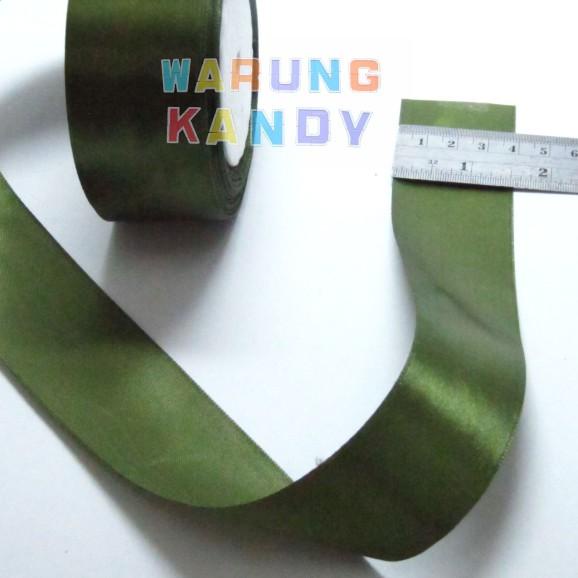 

Pita Saten 1,5" 25Yar Hijau Lumut 26 - PAK