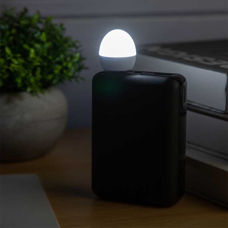 Lampu Baca LED Mini Portable Hemat Energi Dengan Port USB