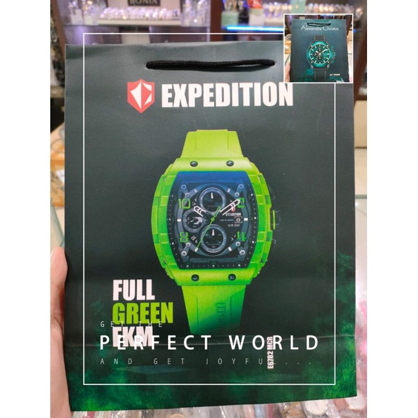 

Paperbag alexandre christie