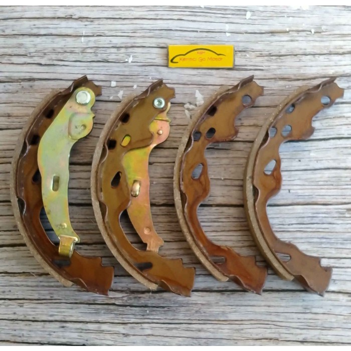 BRAKE SHOE KAMPAS REM BELAKANG ETIOS KGW K-249