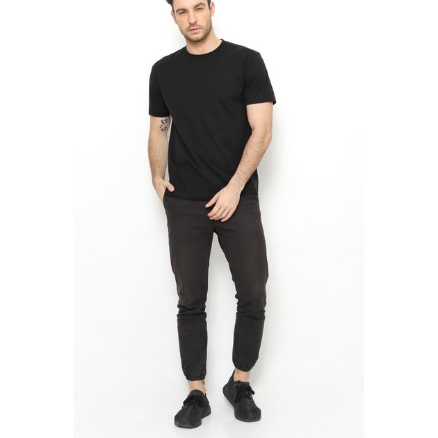 GTEE MEN KAOS POLOS KERAH ROUND NECK BLACK - L