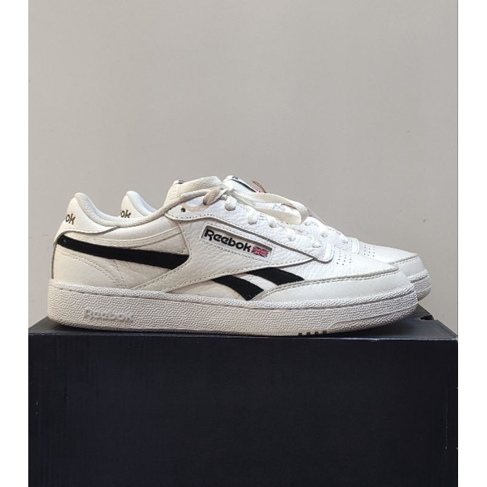 SEPATU SNEAKERS REEBOK - CLUB C REVENGE MU