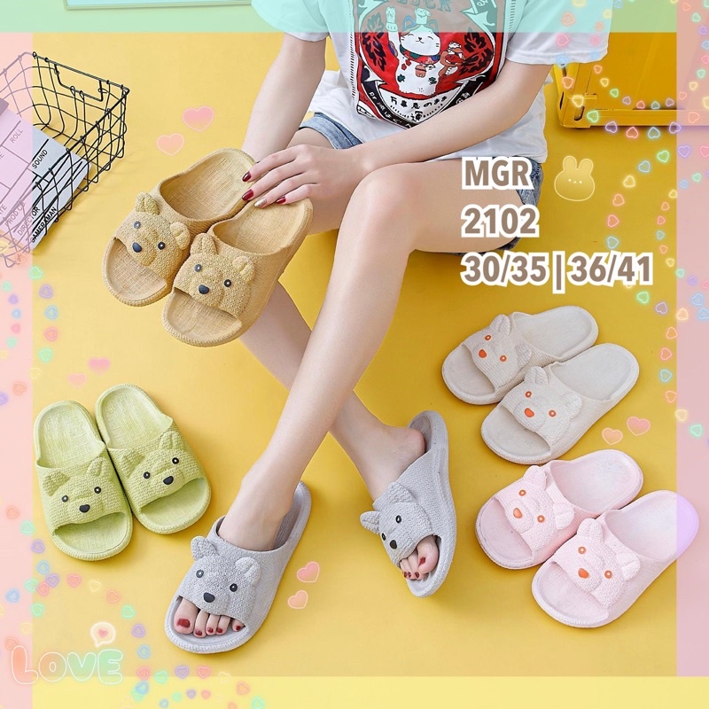 Sandal Slop Jelly Ban Bear Beruang Kuping Timbul Lucu Cute Imut Sol Empuk Impor MGR Mokaya Balance (2102)/ Size 36-41