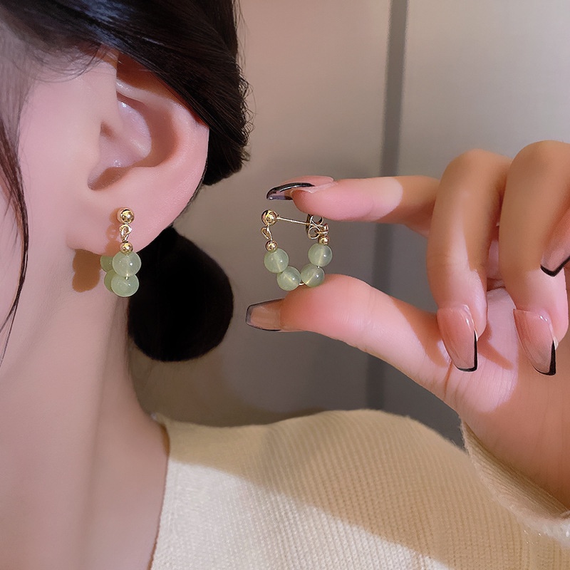 Anting Stud Hias Manik-Manik Kristal Warna Hijau Gaya Vintage