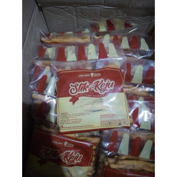 

chese stick keju edam madjengsari 250gr