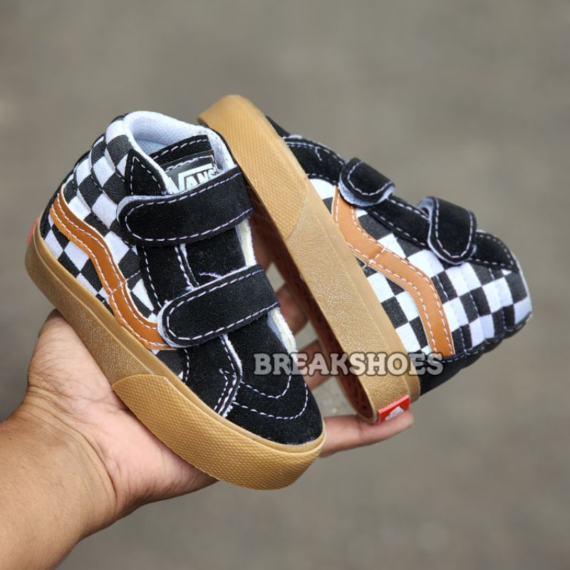 Sepatu anak era gum checkerboard model tali