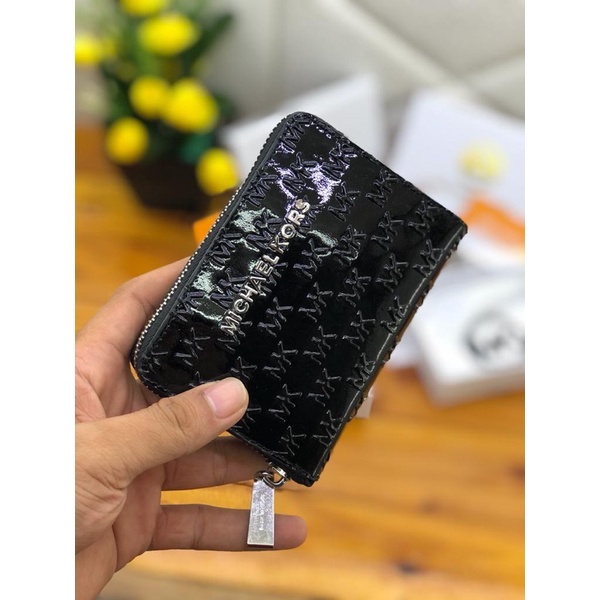 dompet mini wanita M KA EMBOSED  uk 13x9 kode 0922
