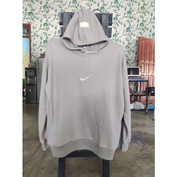 Hodie Nike center collabs FOG