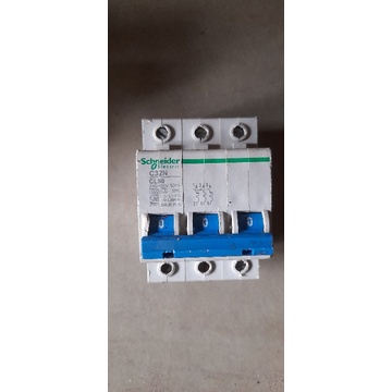 mcb pln schneider  3pashe 50a