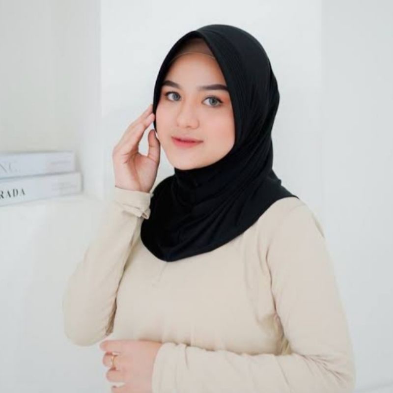 jilbab sport instan pendek krudung sporty olahraga hijab bergo hitam