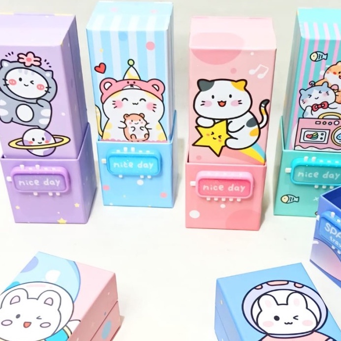 

Kotak Pensil Karton Berdiri Tingkat Pin/Cermin/Pencil Box/Wadah