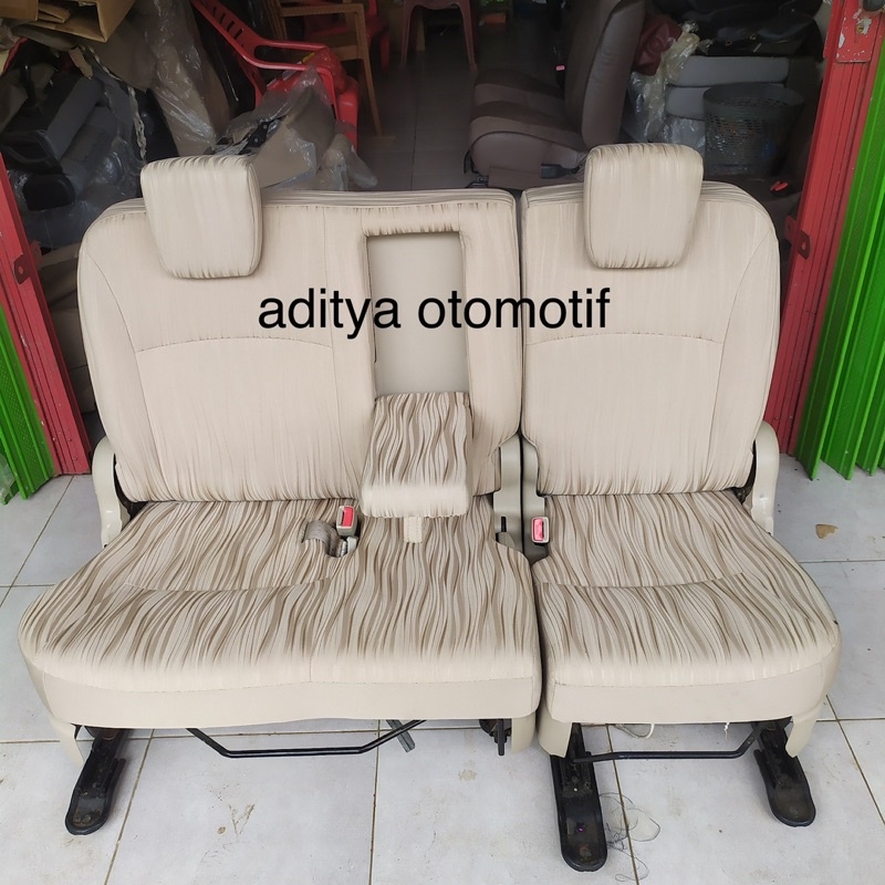jok tengah baris 2 ertiga original
