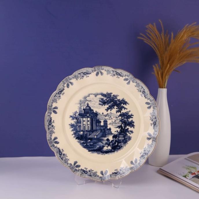 Capodimonte Piring Pajangan Keramik Windsor Castle Fellixaa